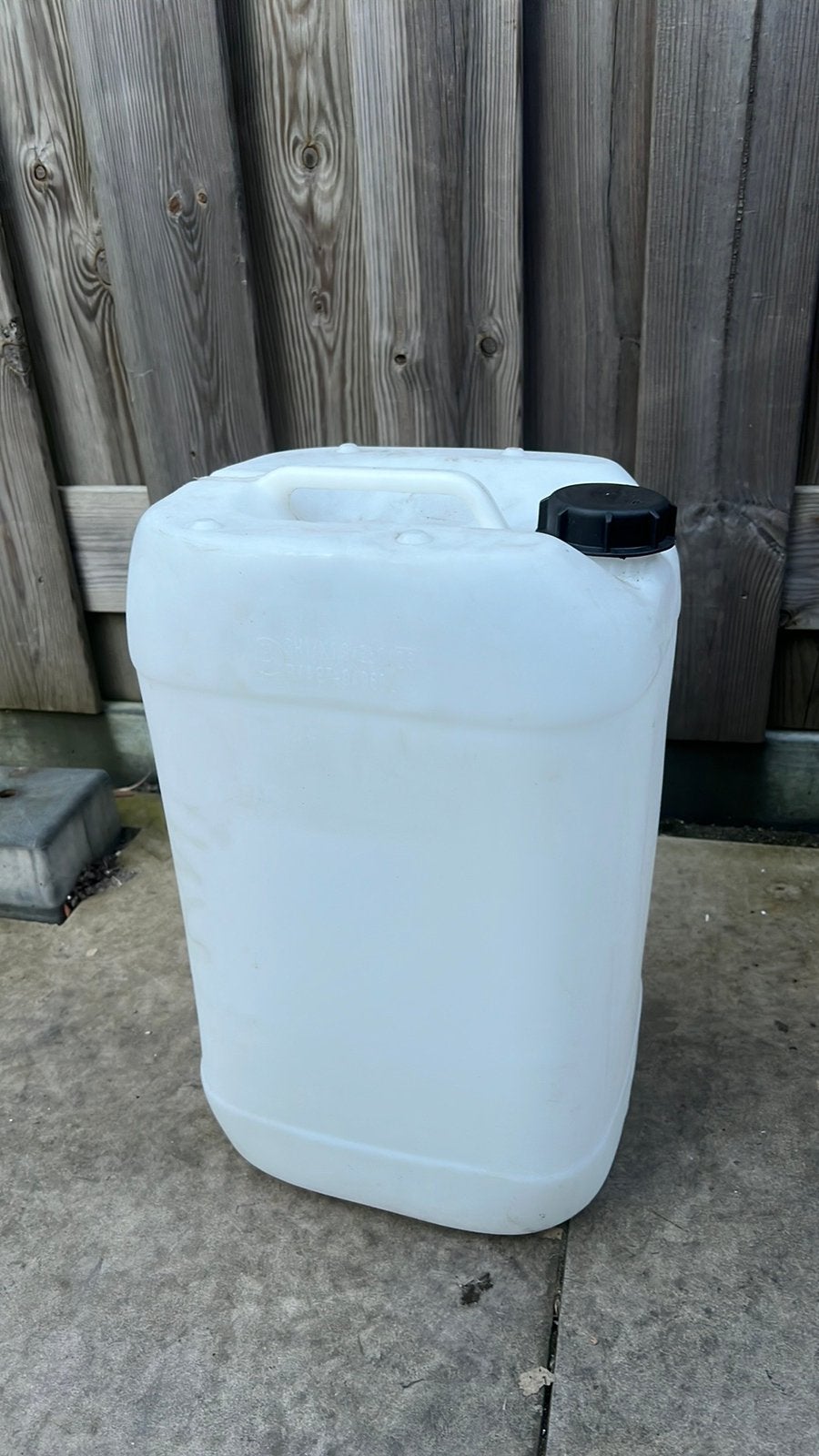 Jerrycan 20 liter, Minder dan 75 liter, Ophalen, Zo goed als nieuw, Kunststof