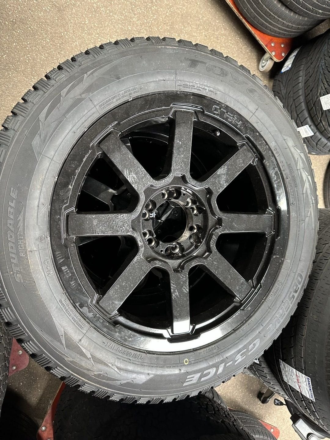 WINTERWIELENSET 20'' Helo Toyo G3 ice incl bandenspanningsen, Ophalen, -, -, Banden en Velgen