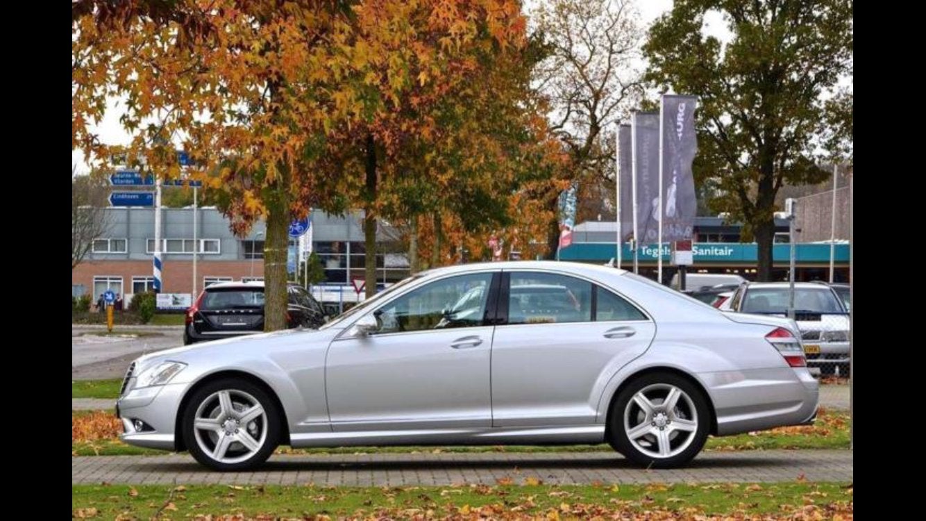 Youngtimer 10 jaar in bezit gehad Mercedes-Benz 2007 Grijs, 8 cilinders, 120 €/maand, Leder, Particulier