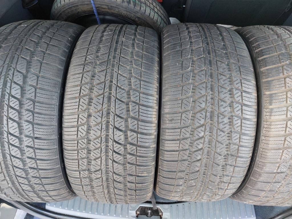 18 inch 235 40 18  KIA MAZDA BMW VW AUDI SEAT OPEL NISSAN, 18 inch, Gebruikt, Banden en Velgen, Ophalen of Verzenden