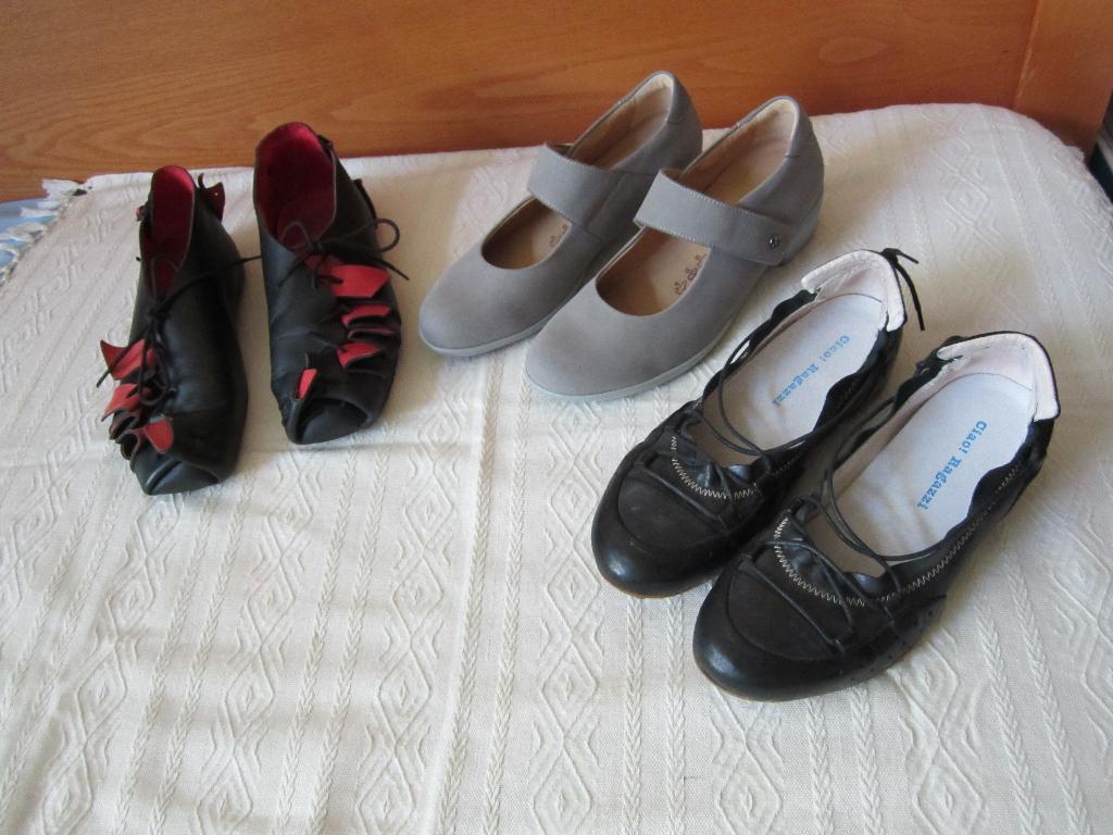 Hartjes en/of Jan Jansen schoenen maat 38, Kleding | Dames, Schoenen, Zo goed als nieuw, Schoenen met lage hakken, Grijs, Verzenden