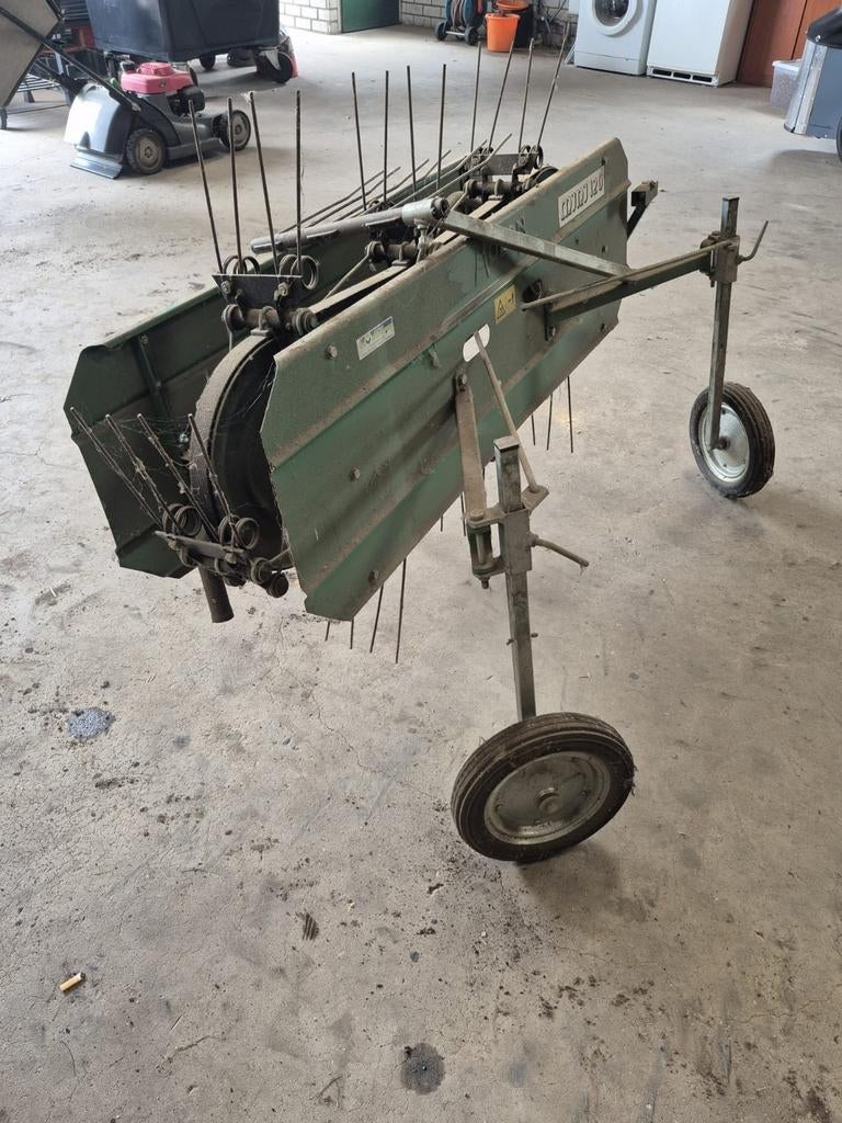 Hooihark 120 cm voor 2-wielige Ferrari tractor, z.g.a.n., Ophalen of Verzenden, Veehouderij, Weidebouw