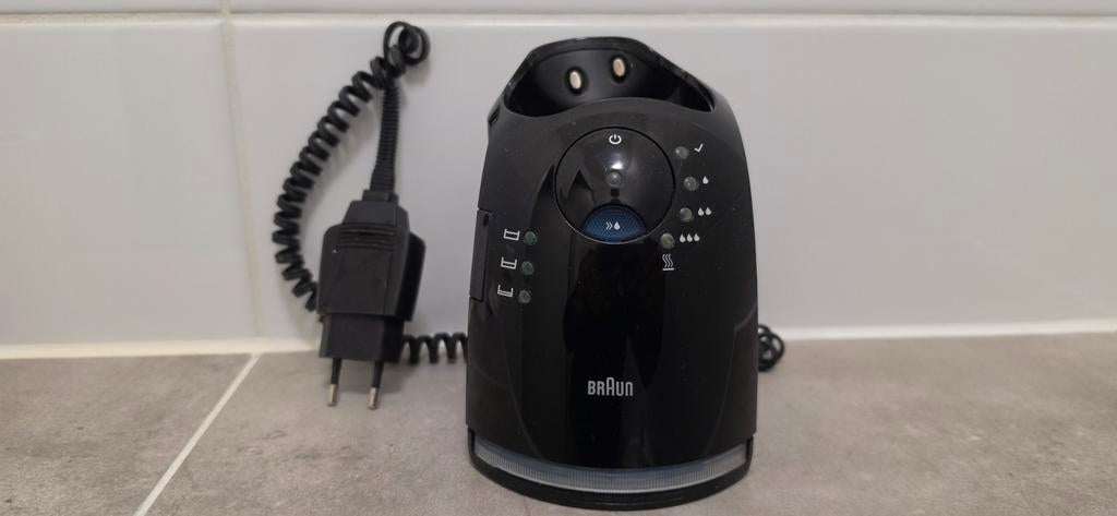 Braun Clean & Renew Station Series 7-8-9 Scheerapparaat, Ophalen, Gebruikt, Scheren en Epileren
