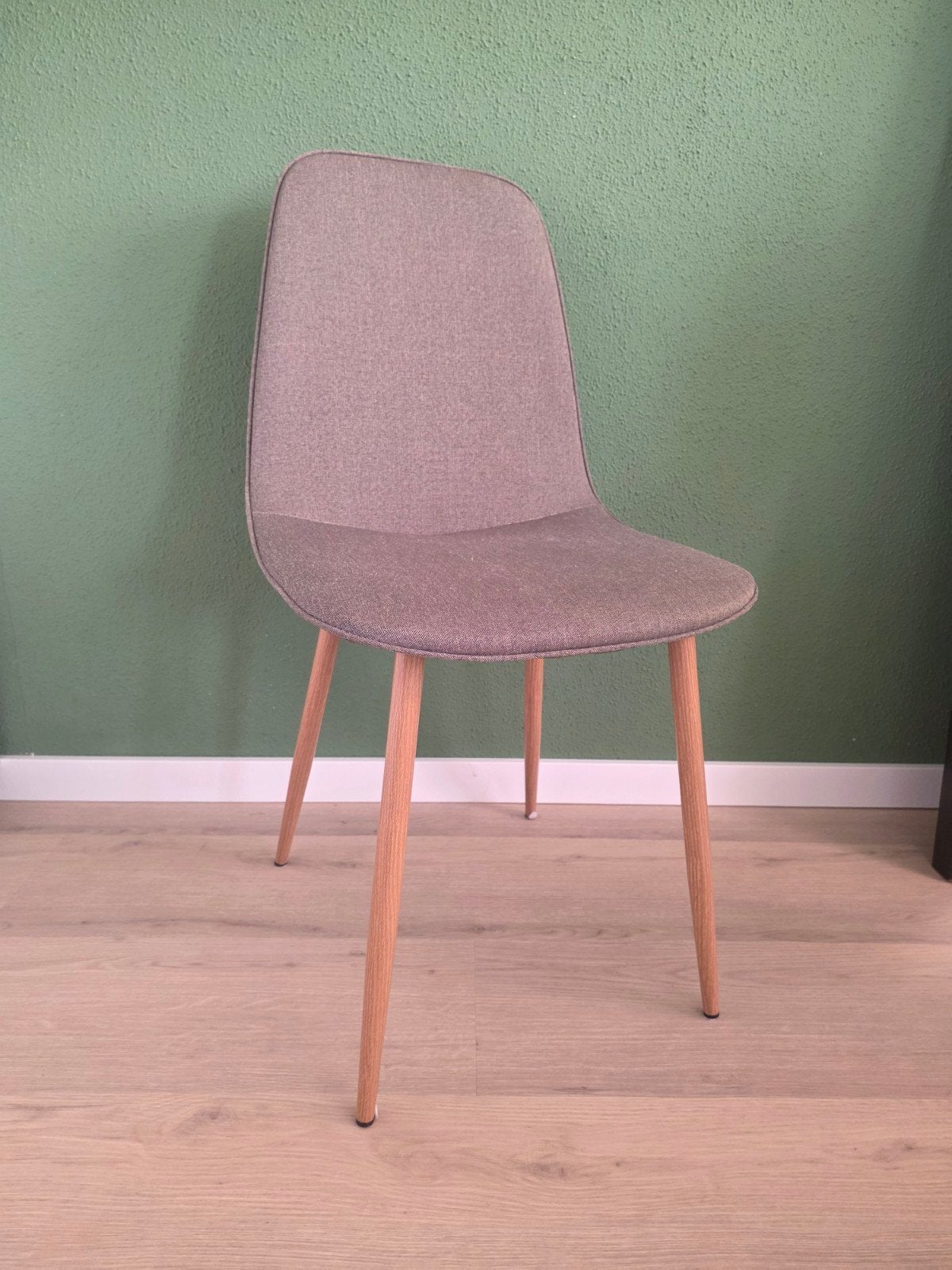 Jysk Bistrup eetkamerstoelen - 4 stuks, Ophalen, Hout, Zo goed als nieuw, Vier