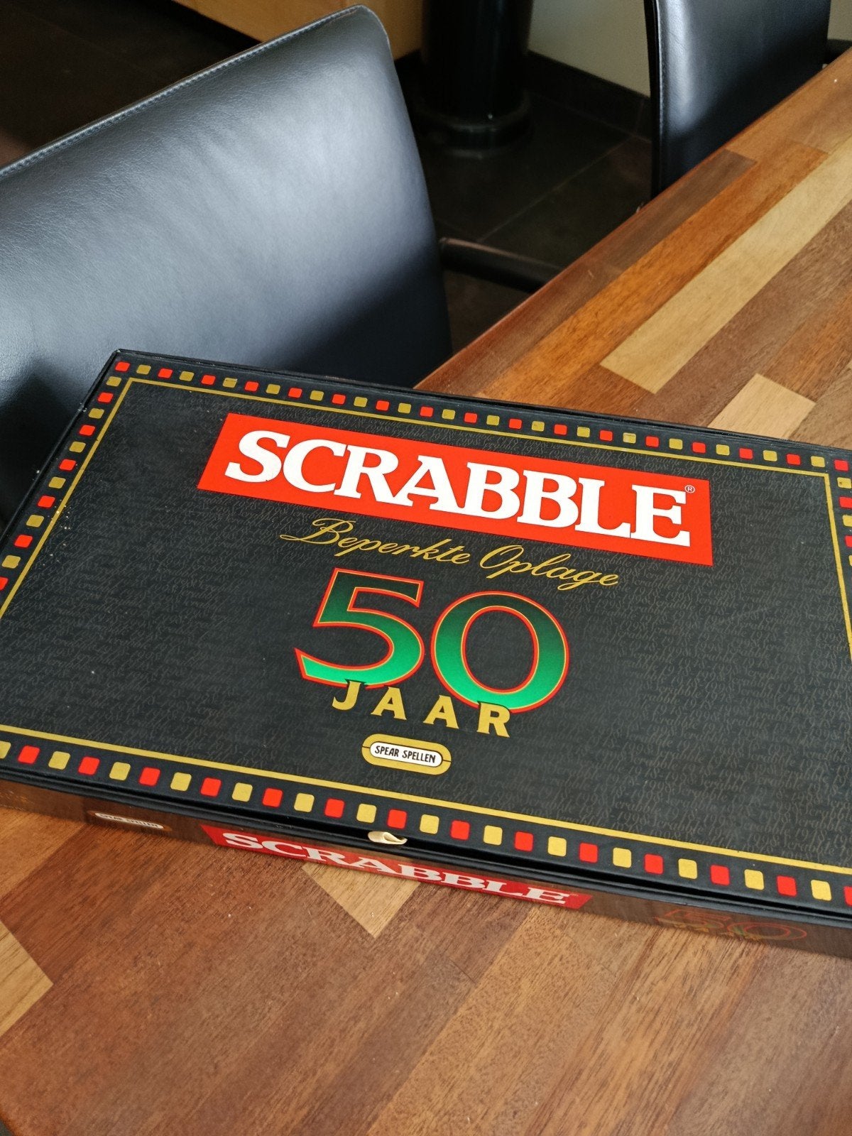 Scrabble 50 Jaar Jubileum Editie (1948-1998), Drie of vier spelers, Ophalen of Verzenden, Spear Spellen