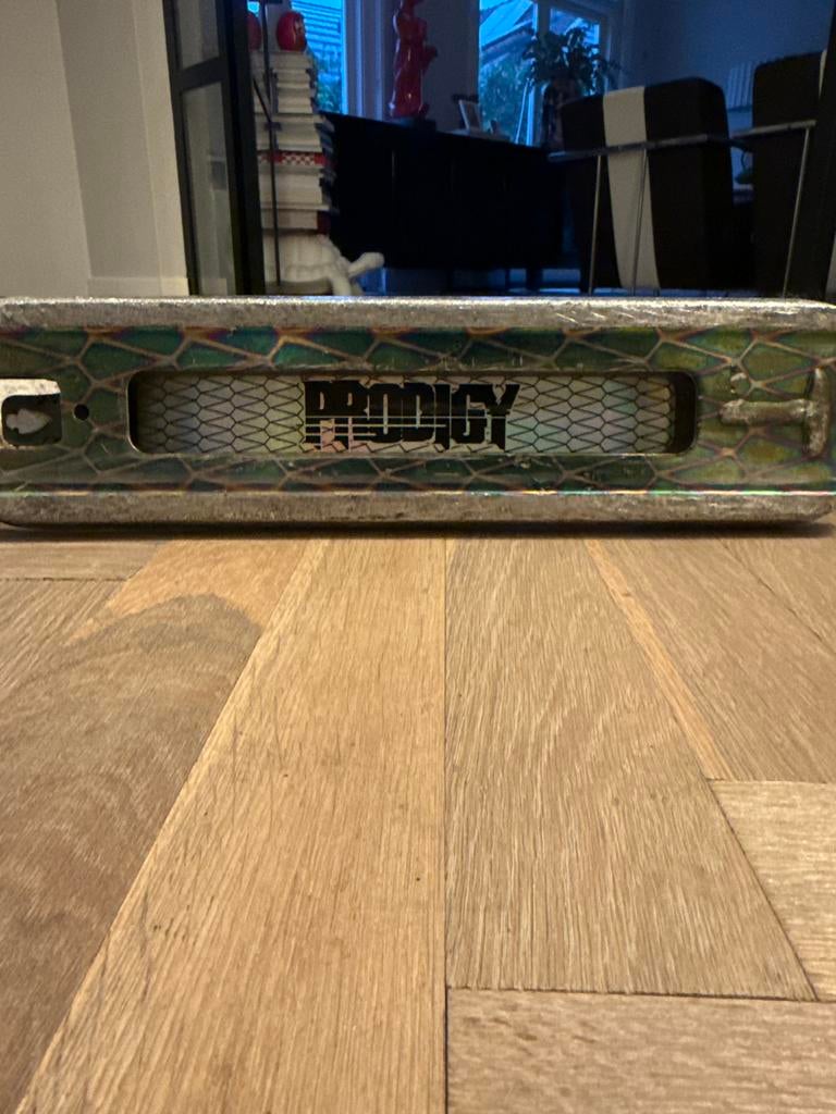 Prodigy Stuntstep Deck - Neochrome, Fietsen en Brommers, Steps, Ophalen of Verzenden, Zo goed als nieuw, Gewone step