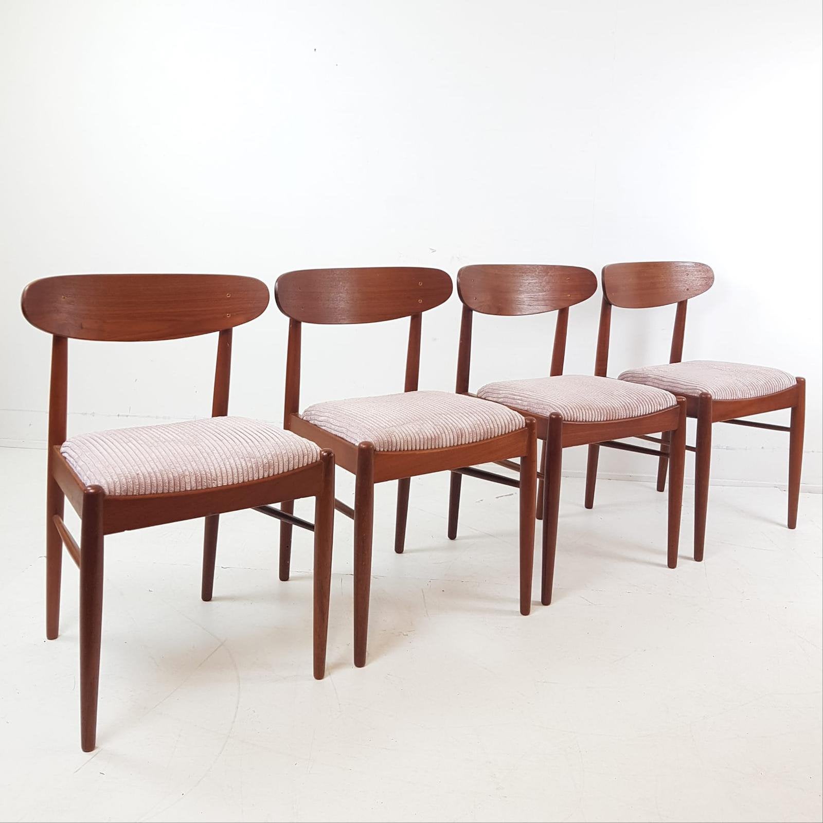 4 Deense stoelen licht roze rib | nieuw gestoffeerd, Gebruikt, Overige kleuren, ., Vintage Deens