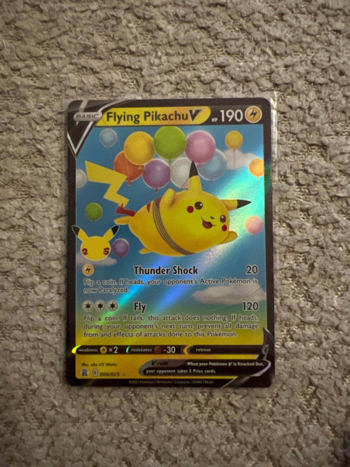Flying Pikachu V Pokémon Kaart Celebrations 006/025, Ophalen of Verzenden, Zo goed als nieuw, Losse kaart, Foil