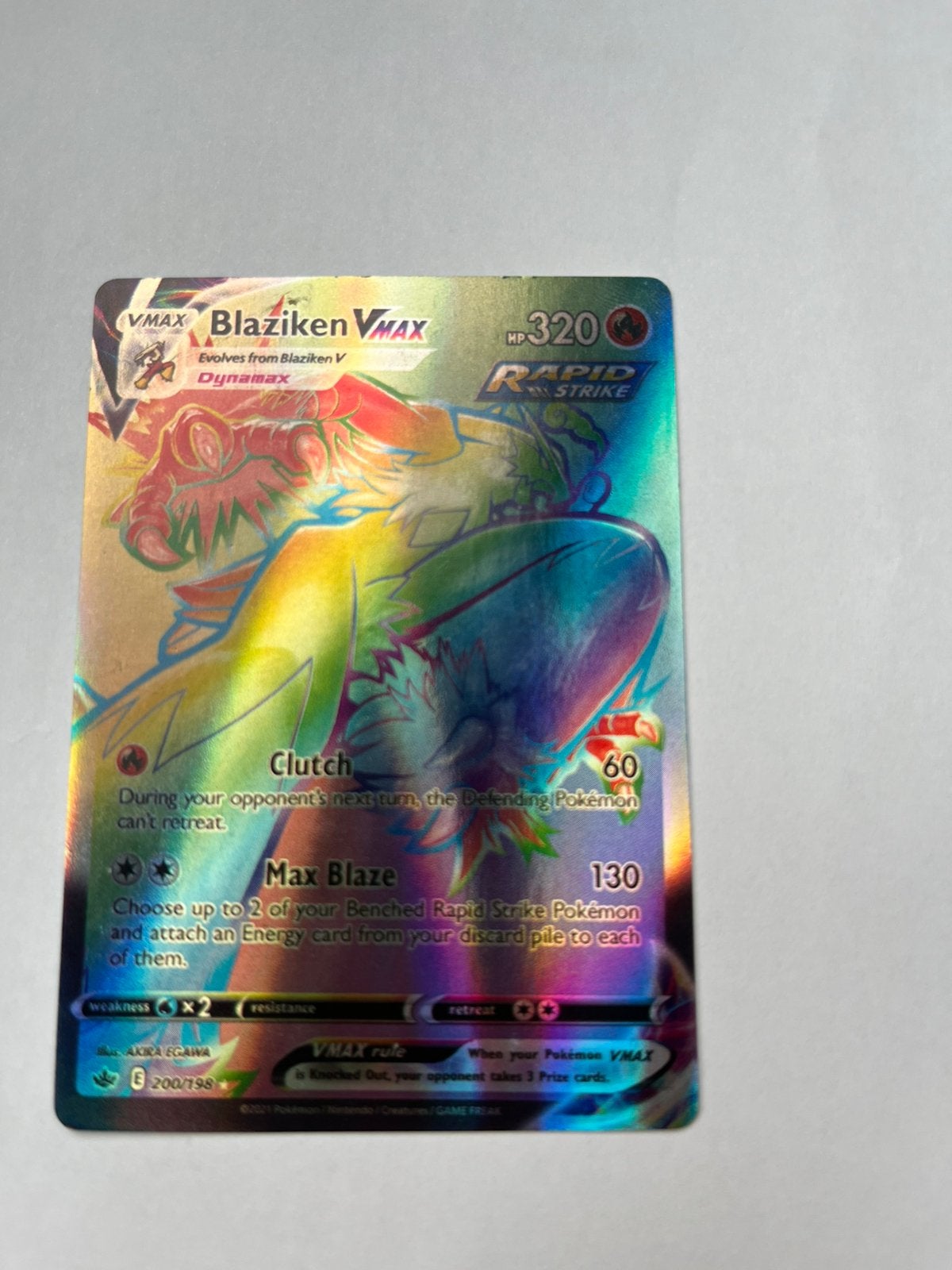 Pokémon Kaart - Blaziken VMAX 200/198 Rainbow Rare, Ophalen of Verzenden, Zo goed als nieuw