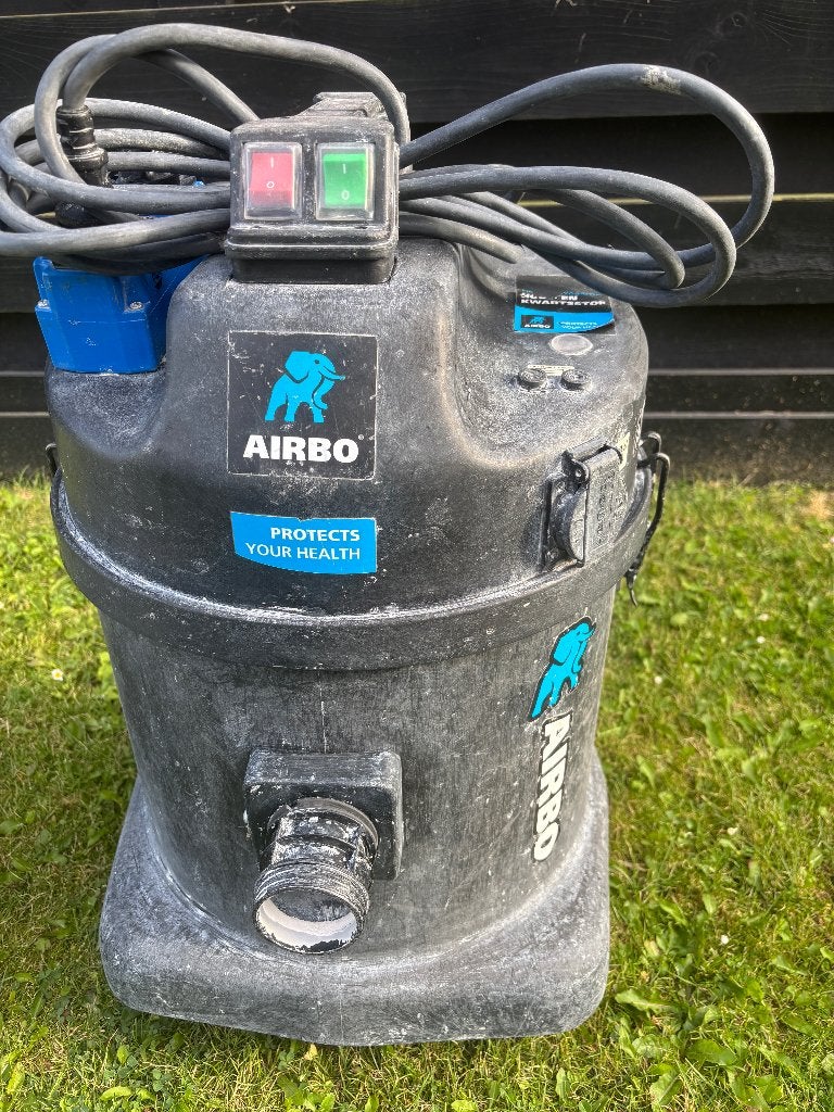 AIRBO ECO stofzuiger 2000W Max, Ophalen, Gebruikt, Overige typen