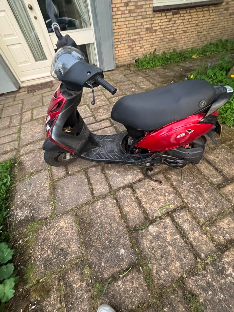 80cc zip 4t custom uitlaat, Ophalen, Zo goed als nieuw, Benzine, Zip