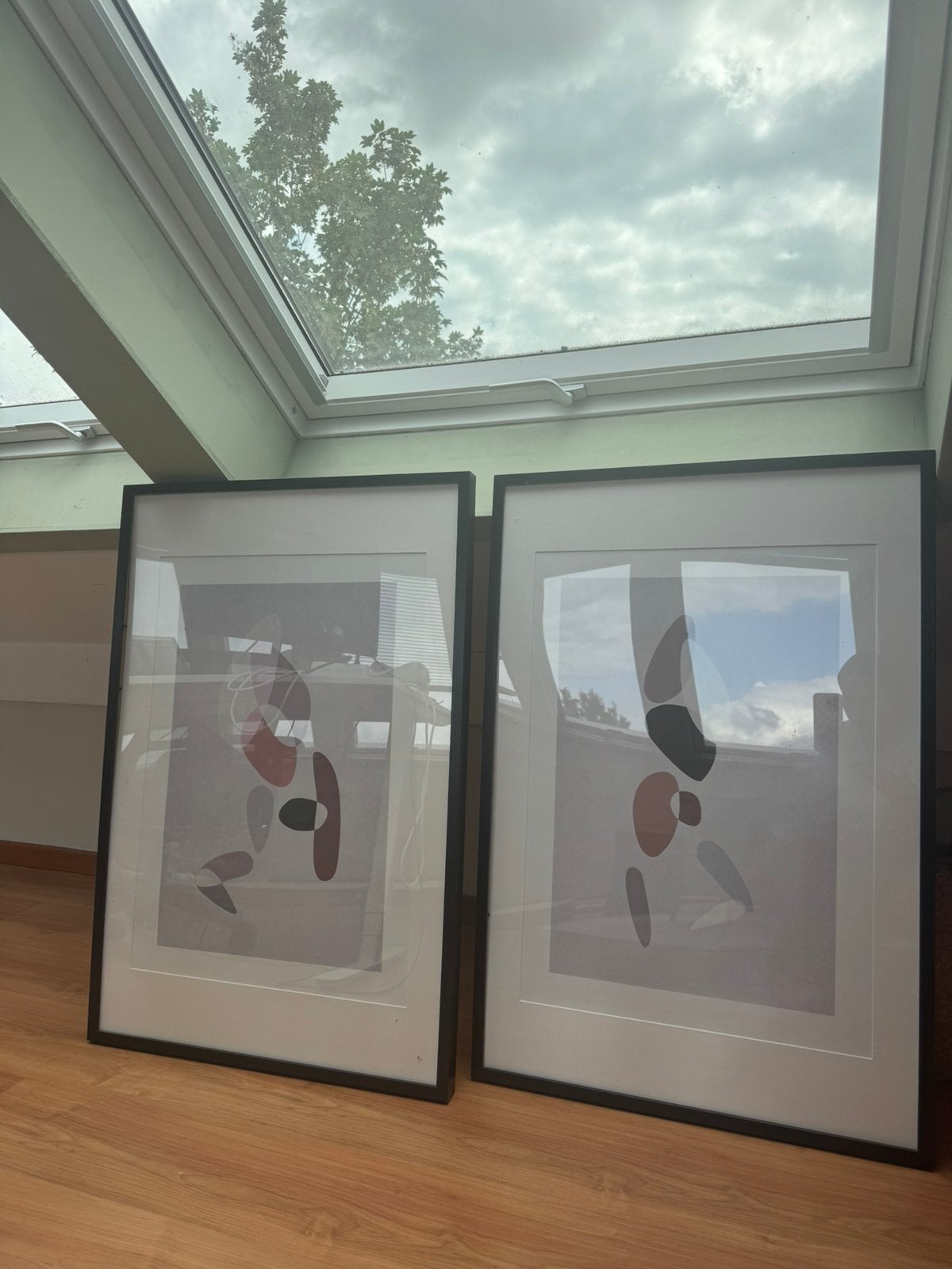 Twee grote abstracte posters - 50x70cm, Ophalen, Zo goed als nieuw, Minder dan 50 cm, Schilderij