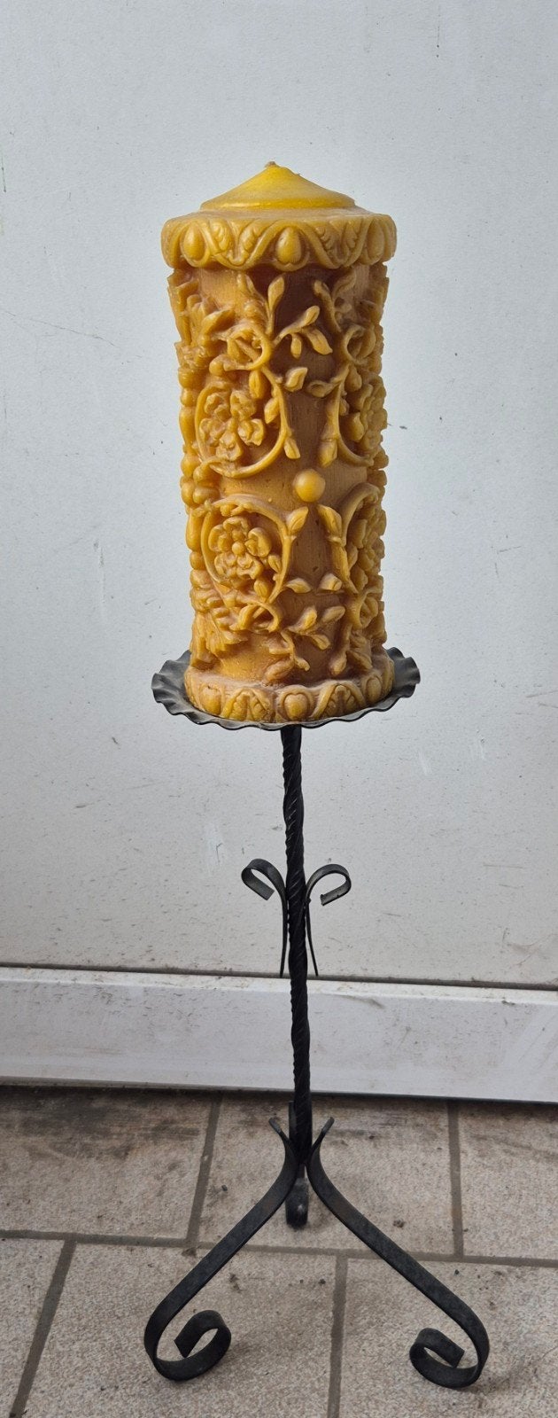 Decoratieve kaars op smeedijzeren standaard, Ophalen of Verzenden, Overige materialen