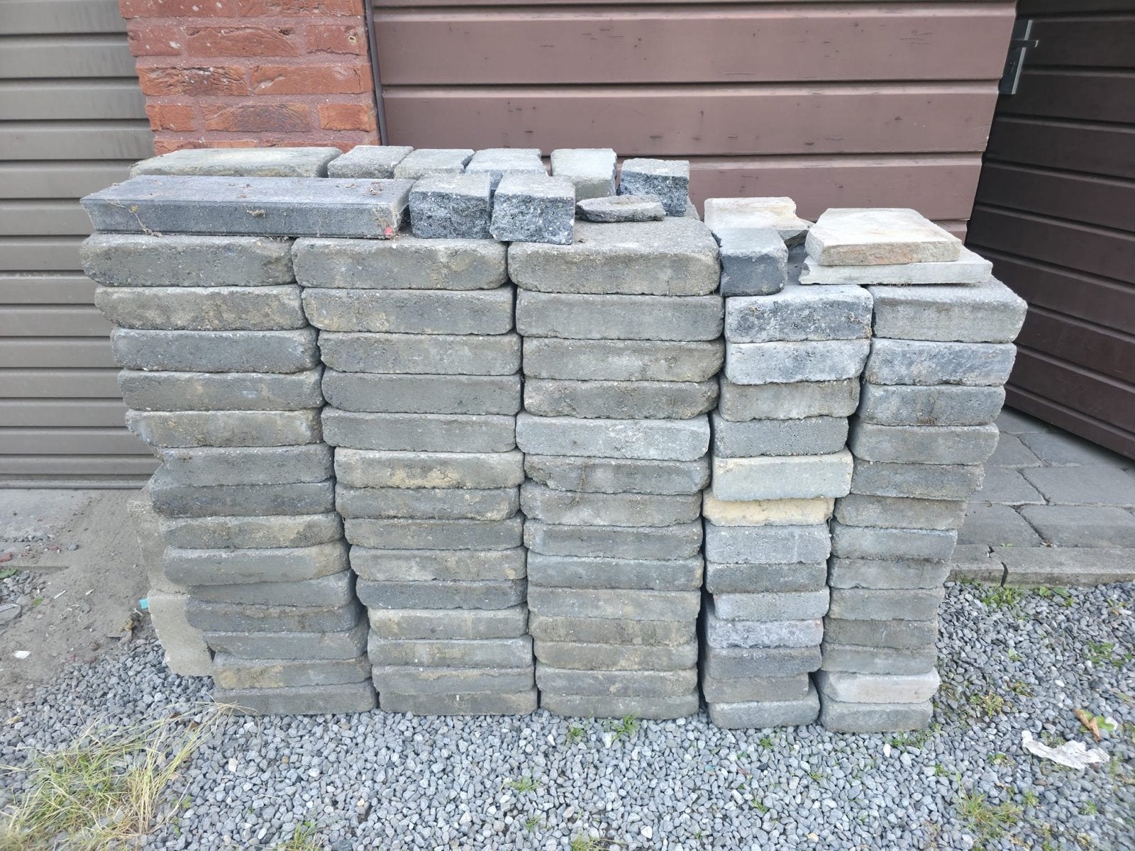 Vierkante en rechthoekige betontegels, Tuin en Terras, Tegels en Klinkers, Ophalen, Gebruikt, 5 tot 10 m², Beton