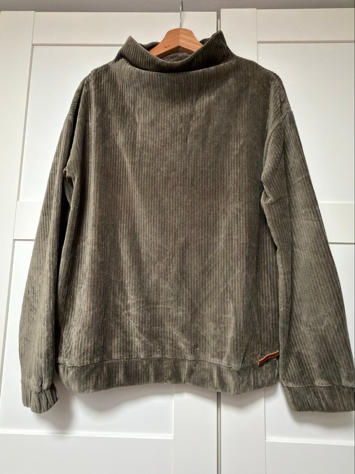 Moscow Corduroy Trui - Groen maat M, Ophalen of Verzenden, Zo goed als nieuw, Maat 38/40 (M), Groen
