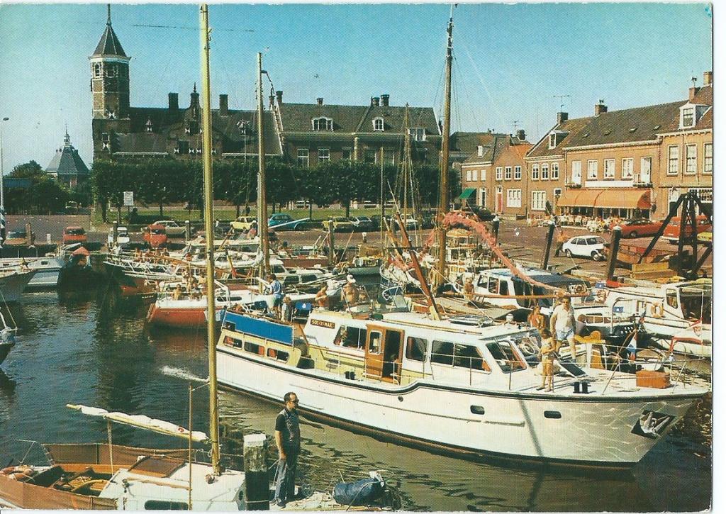 Ansichtkaart Binnenhaven Willemstad, Ophalen of Verzenden, 1980 tot heden, Gelopen, Noord-Brabant