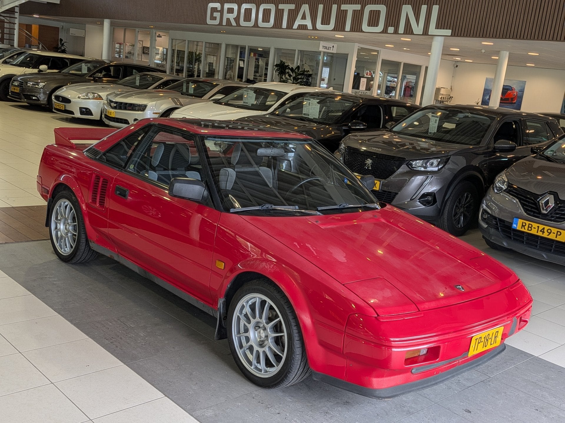 Toyota MR2 1.6 TC 16 Automaat Restauratie object (bj 1986), Automaat, Bedrijf, Lichtmetalen velgen, Geïmporteerd