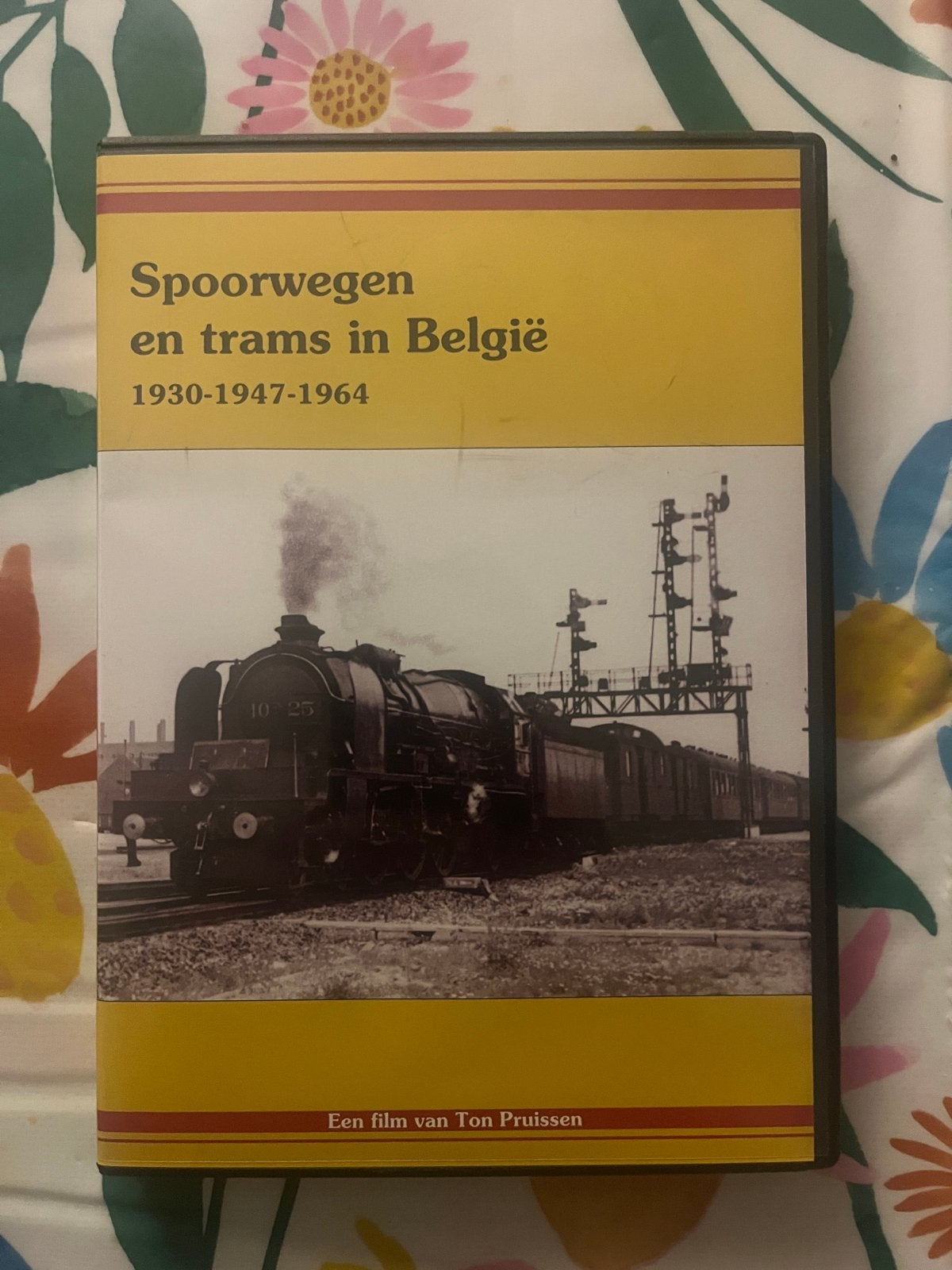 Spoorwegen en trams in België 1930-1964 DVD, Alle leeftijden, Ophalen of Verzenden, Gebruikt, Inclusief doosje