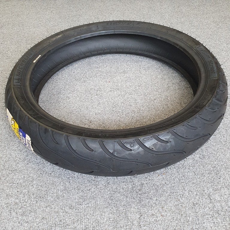 NIEUW Michelin Pilot Street 110/70x17 voorband 17 inch band, Ophalen of Verzenden, Nieuw