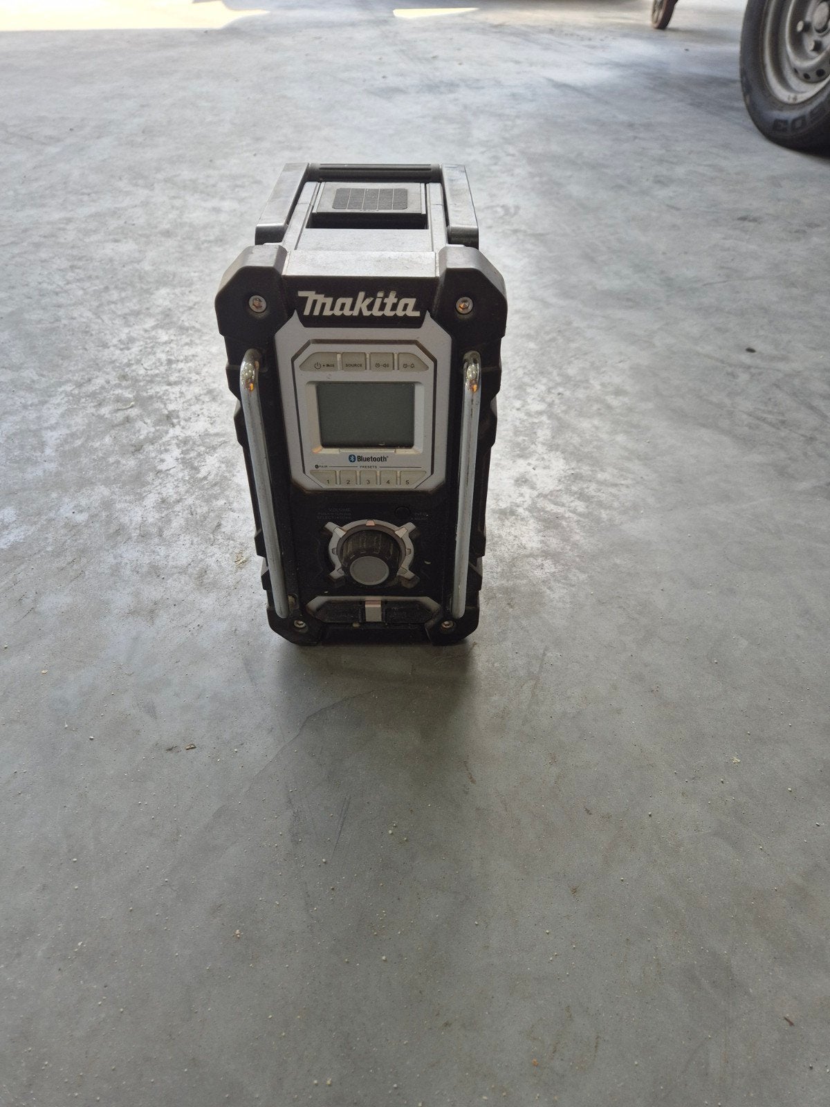 Makita Bouwradio Zwart, Audio, Tv en Foto, Radio's, Ophalen of Verzenden, Zo goed als nieuw, Bouwradio