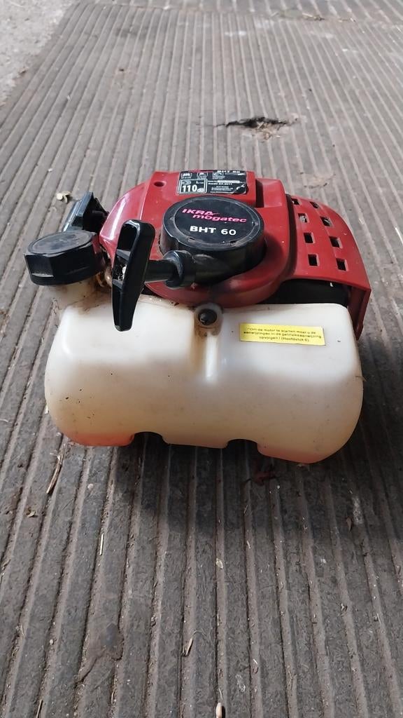 IKRA Mogatec BHT 60 Benzine Motor voor Bosmaaier, Tuin en Terras, Ophalen, Gebruikt, Benzine