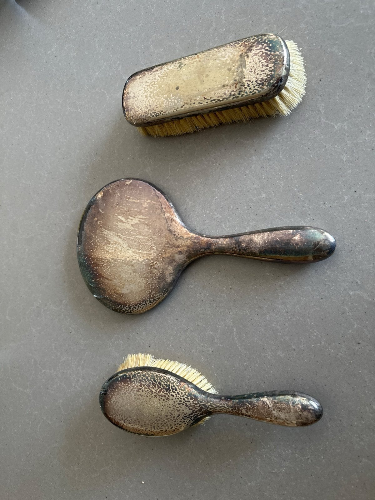 Antieke Verzilverde Toilettafelset - Spiegel & Borstels, Antiek en Kunst, Ophalen of Verzenden