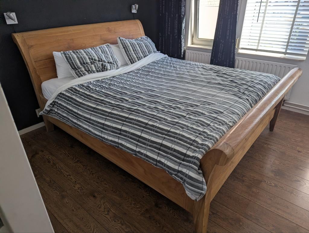 Massief Teakhouten Tweepersoonsbed 210x180 cm, Ophalen, Bruin, 210 cm, Tweepersoons