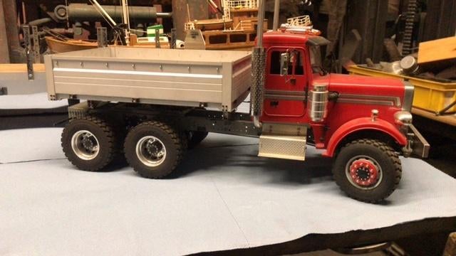 Lesu Peterbilt 6x6 en blokkerende difer., Auto offroad, Schaal 1:14, Zo goed als nieuw, Ophalen