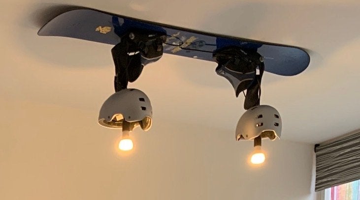 Unieke Snowboard Plafondlamp met Helm Kappen, Ophalen, Gebruikt, Kunststof, Meerkleurig