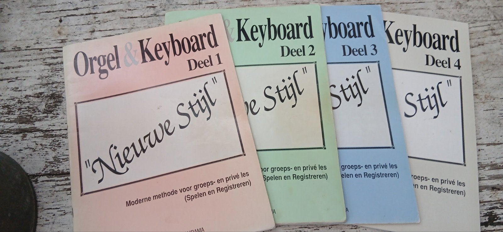 4 lesboeken Orgel en Keyboard Nieuwe Stijl 1 tm 4, Gebruikt, Overige genres, Les of Cursus, Ophalen of Verzenden