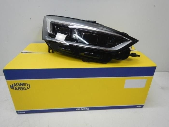 Audi A5 S5 8W VOLLED Koplamp Rechts, Ophalen of Verzenden, Gebruikt