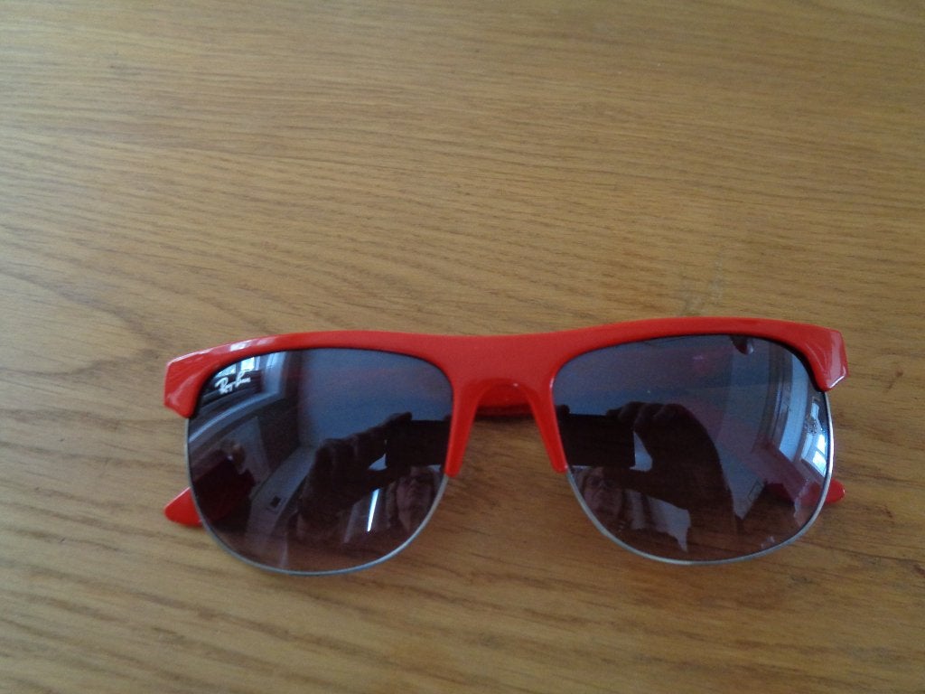 RAY-BAN rode zonnebril, Zonnebril, Ophalen of Verzenden, Zo goed als nieuw, Ray-Ban