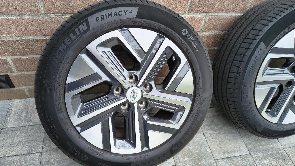 Hyundai Kona EV wielenset met TPMS en Michelin ZGAN, Ophalen, Banden en Velgen, 17 inch, Personenwagen