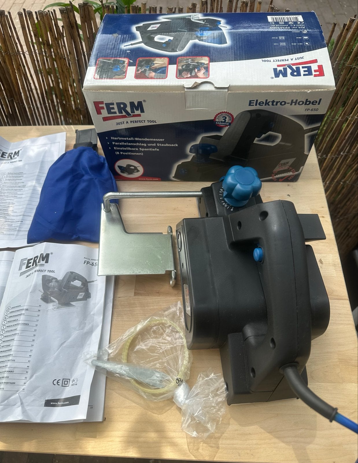 Ferm Elektro-Hobel FP-650 - Nieuw in doos, Doe-het-zelf en Verbouw, Gereedschap | Overige machines, Ophalen, Nieuw