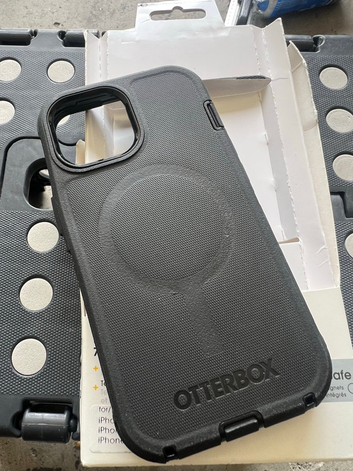 Otterbox telefoonhoes 13 / 14 / 15 / 16e + Wallet, Kunststof, Hoesje of Tasje, Ophalen of Verzenden, Zo goed als nieuw