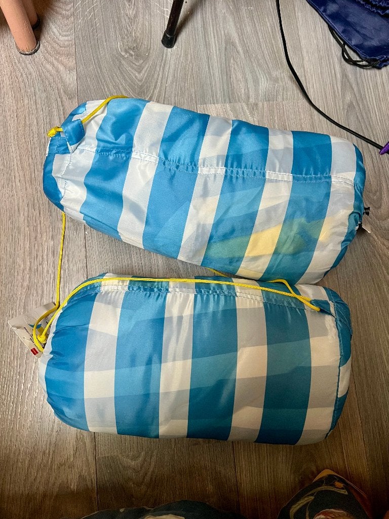 2 nieuwe HEMA camping tent kamperen kind slaapzak 140x70 cm, Ophalen of Verzenden, Nieuw
