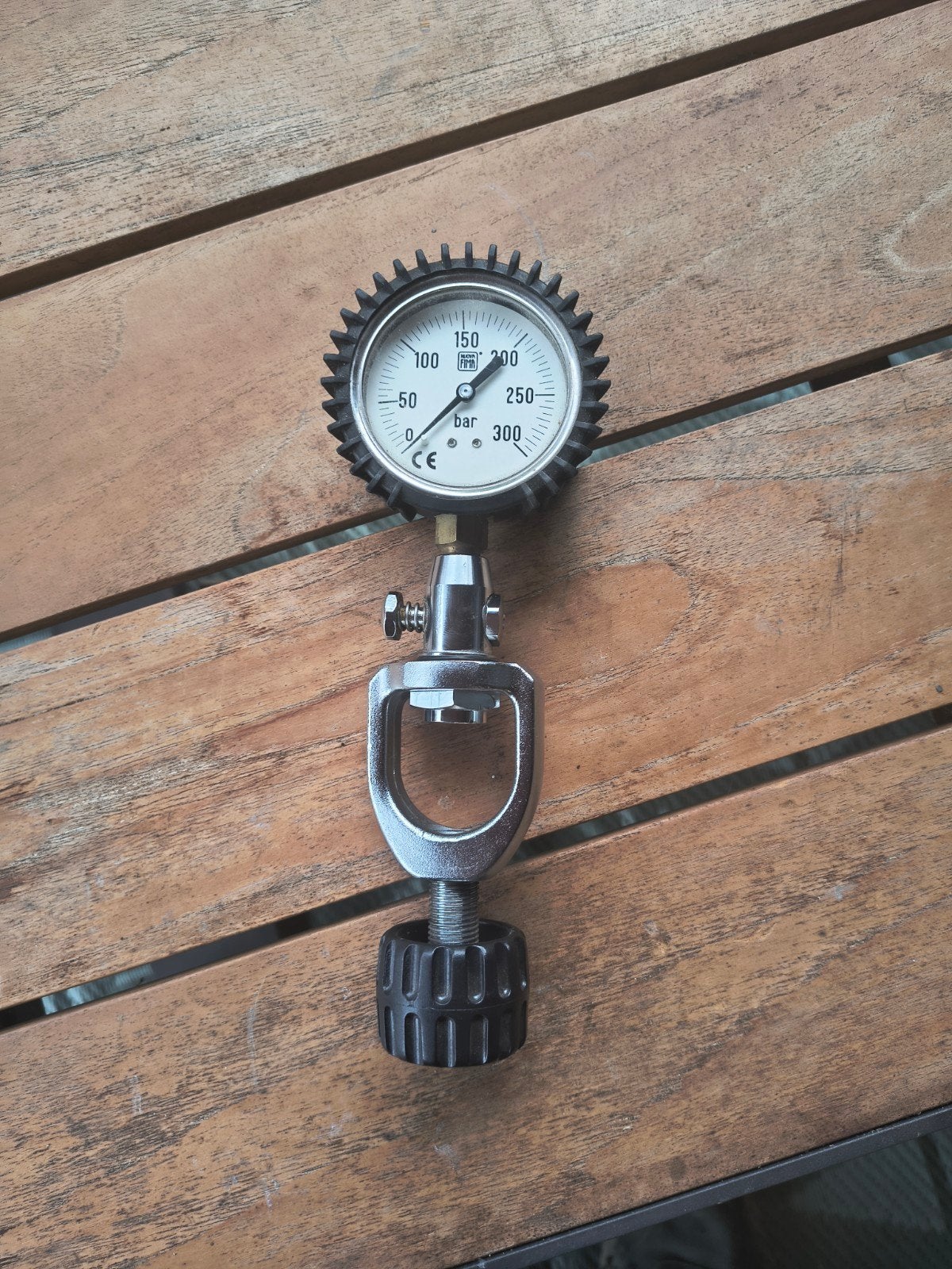 Manometer 232 bar voor duikfles met INT aansluiting, Watersport en Boten, Ophalen of Verzenden, Duikfles