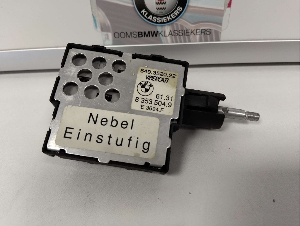 BMW E36 compact mistachterlicht schakelaar 61318353504, Auto-onderdelen, Niet ingevuld, Niet ingevuld, Nieuw, Ophalen of Verzenden
