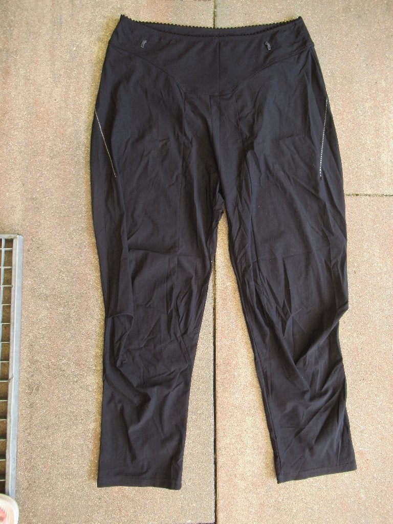 BROEK merk Sunlight maat T 2 diep zwart travelstof Girbaud, Kleding | Dames, Ophalen of Verzenden, Zo goed als nieuw, Zwart, Lang