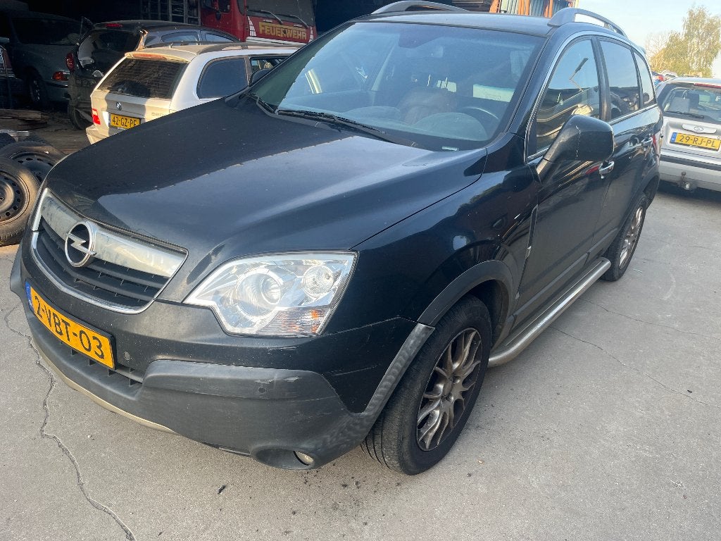 Verbruikt olie Opel Antara 2.0 Cdti 110KW DPF AUT 2009, Auto's, Automaat, 4 cilinders, 700 kg, 1820 kg