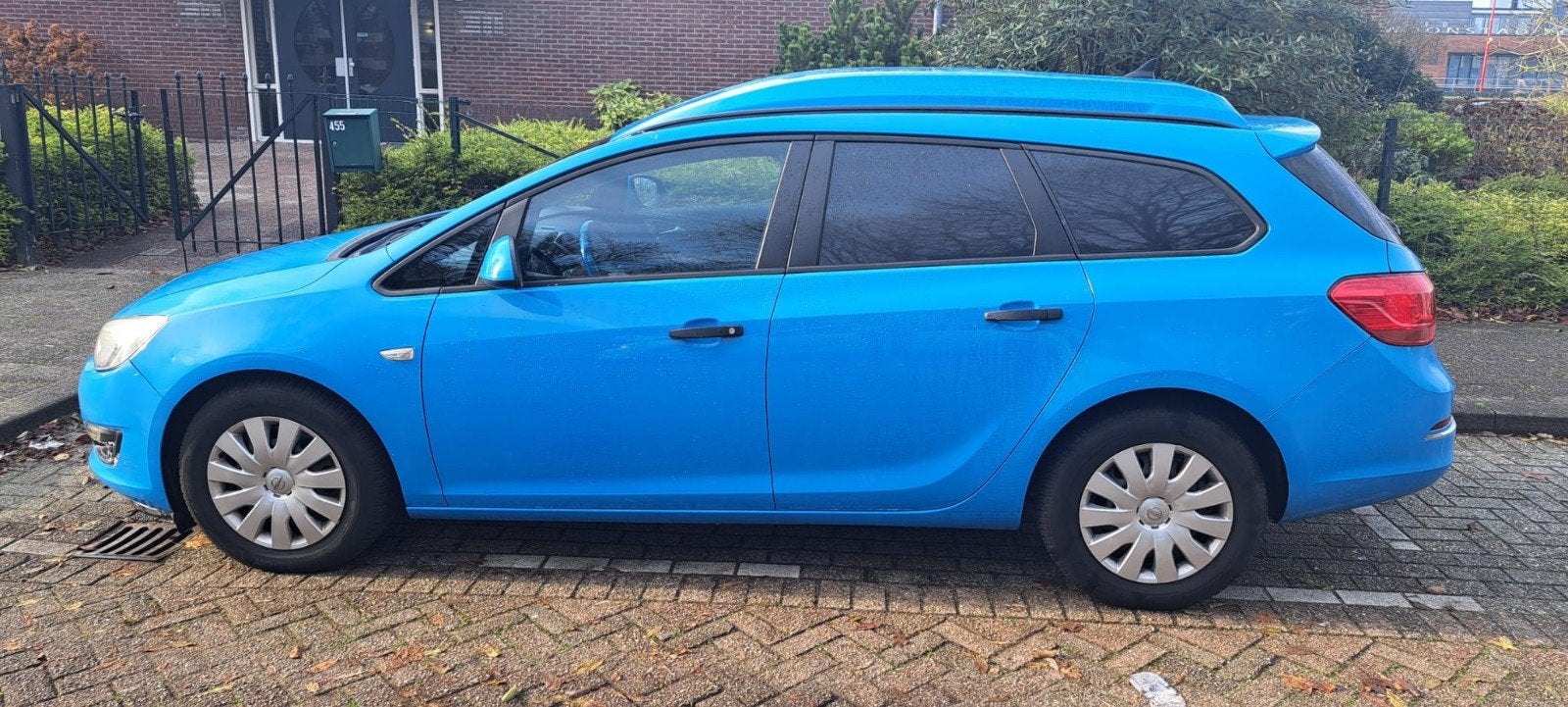 Opel Astra 1.3 CDTi 2-pers bestelauto 2013 LEES TEKST AUB!, Auto's, Bestelauto's, Voorwielaandrijving, Euro 5, Blauw, Electronic Stability Program (ESP)