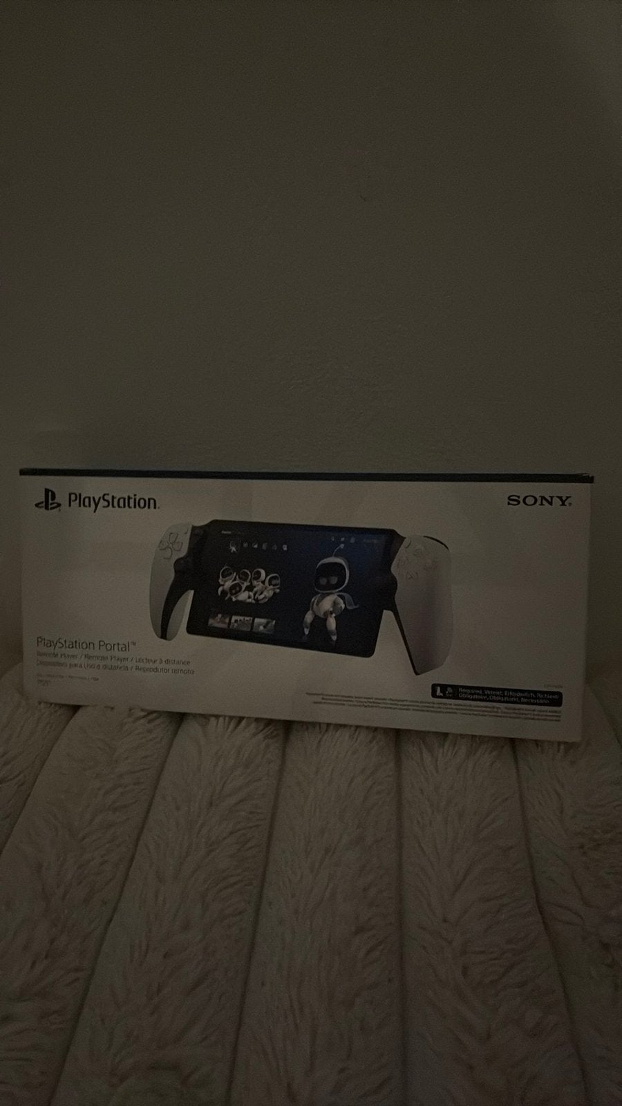 Foto 5 van Playstation portal met doos