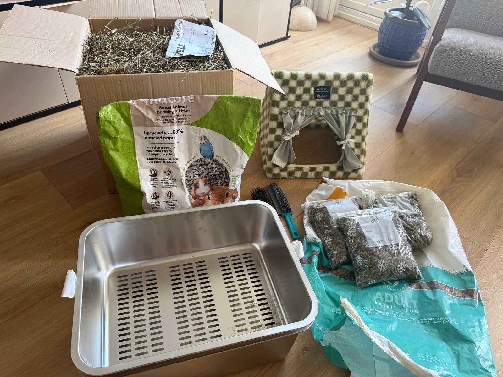 Compleet konijnenpakket – voer/bodembedekking/toilet/tent, Dieren en Toebehoren, Ophalen, Verzorging