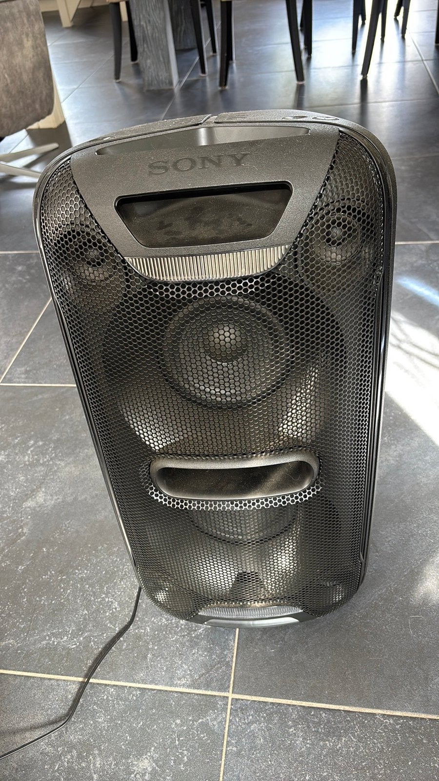 Grote Sony Box, Ophalen, 120 tot 150 watt, Party speaker, Zo goed als nieuw