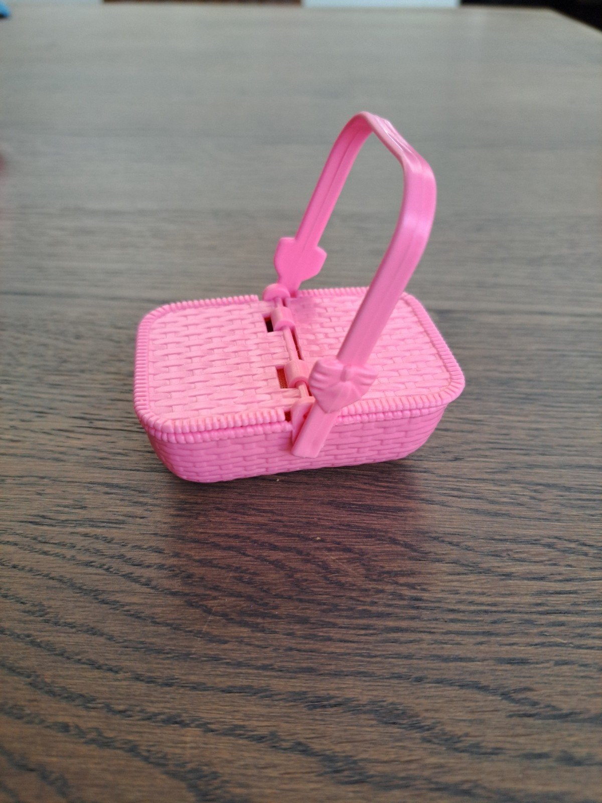 Vintage Barbie 90's - Mandje, Ophalen of Verzenden, Zo goed als nieuw, Accessoires
