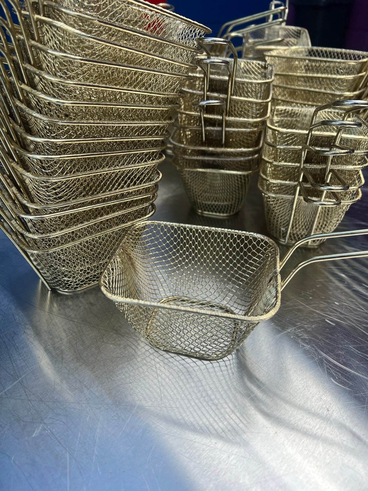 63 Gouden Frietmandjes RVS 11x9 cm, Vacatures, Vacatures | Horeca en Catering, 33 - 40 uur, Overige niveaus, Starter, Overige vormen