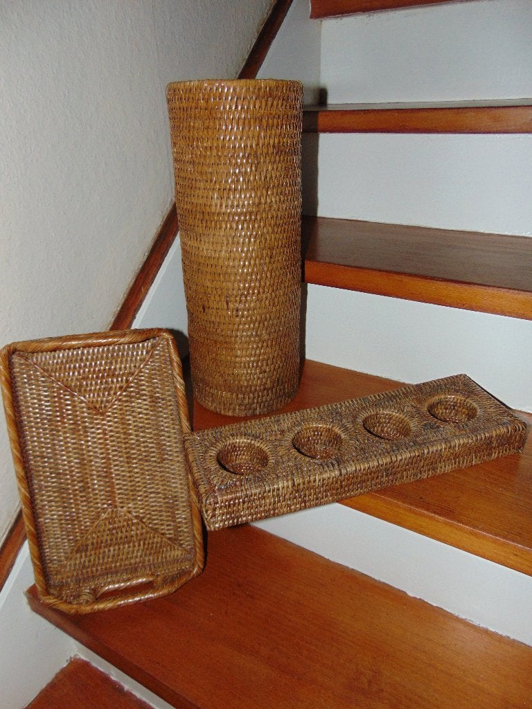 Rotan dienblad, vaas en theelichthouder, Overige materialen, Gebruikt, Overige kleuren, Ophalen of Verzenden