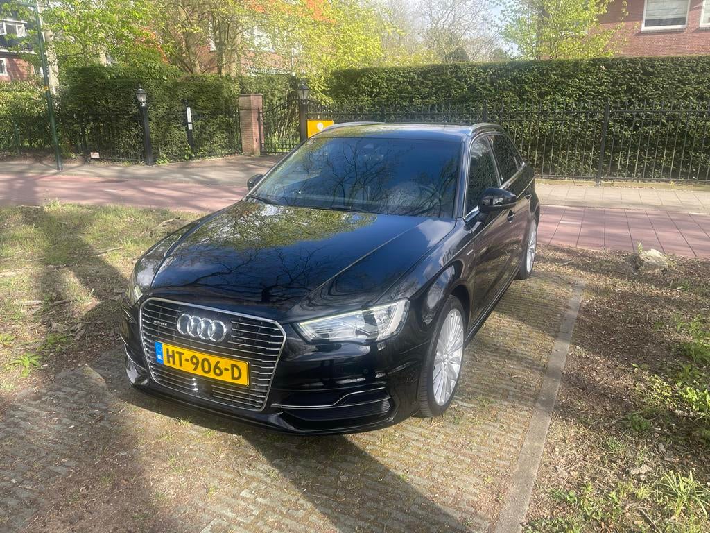 Audi A3 1.4 Tfsi 204pk E-tron Phev S Tronic 2015 Zwart, Auto's, Audi, 4 cilinders, Zwart, 1395 cc, 149 pk