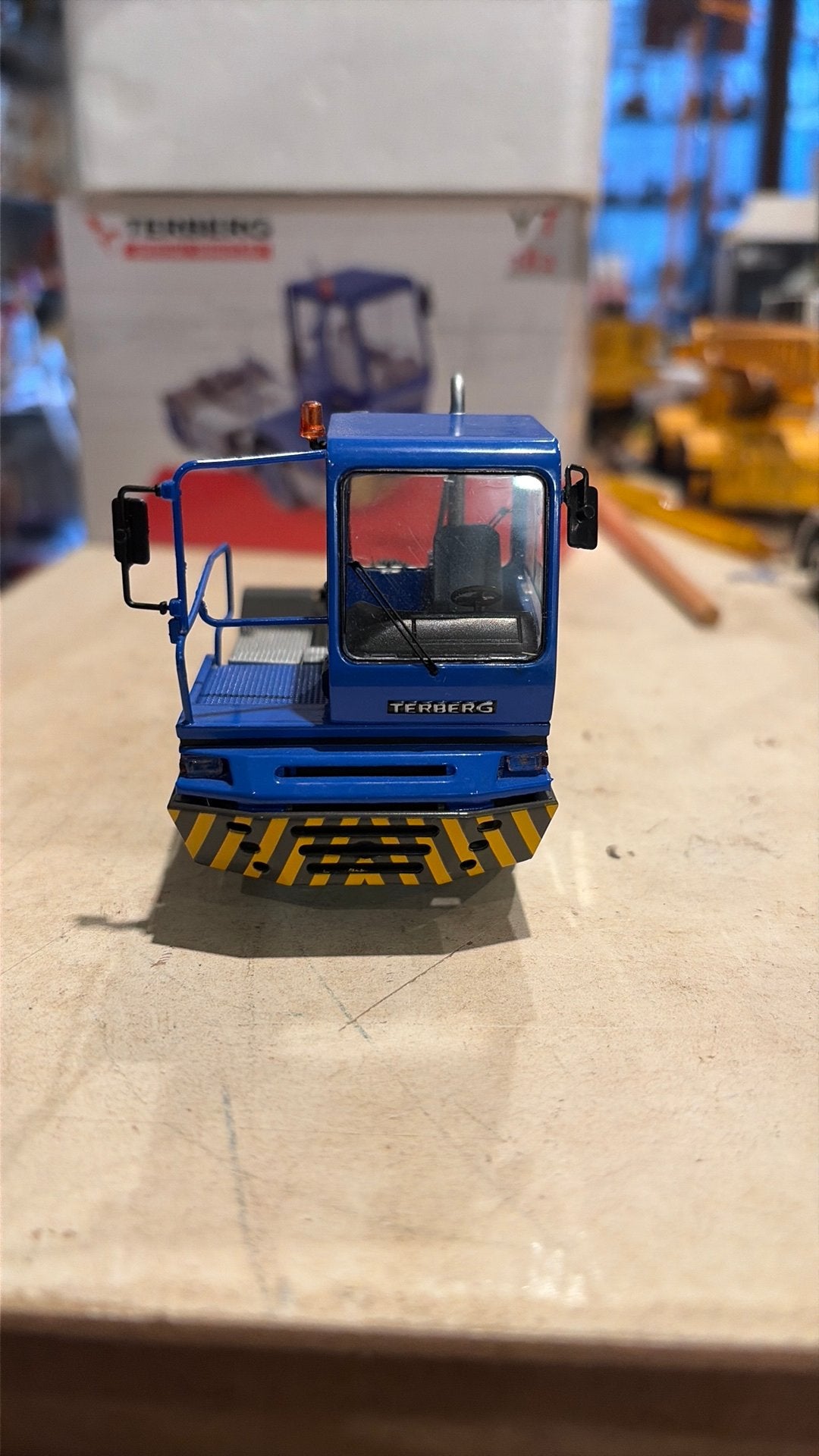 Terberg, Ophalen of Verzenden, Zo goed als nieuw, Bus of Vrachtwagen, Wsi