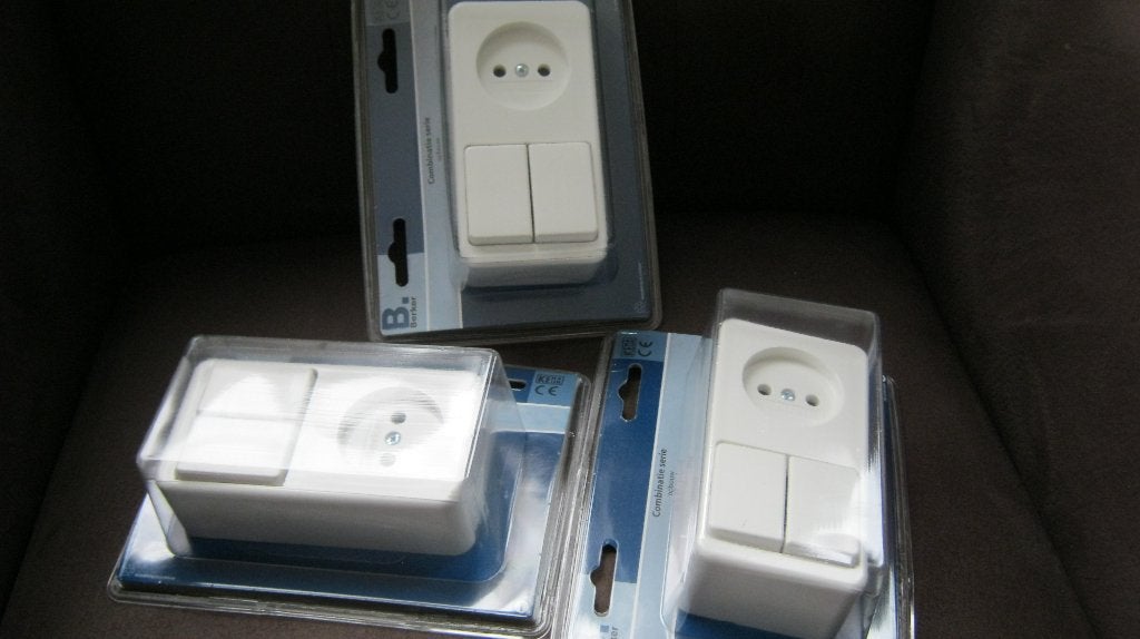 3x Berker Combinatieserie Opbouw Schakelaar Wit, Doe-het-zelf en Verbouw, Ophalen of Verzenden, Nieuw, Berker, Schakelaar